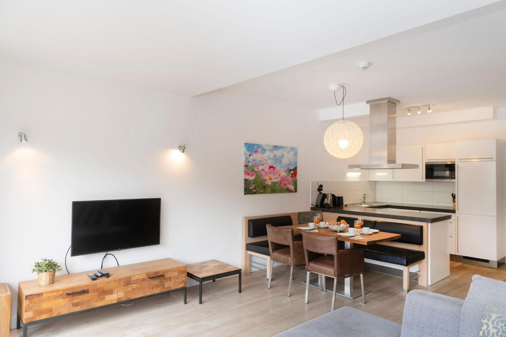 Alpine Estate - Apartment *