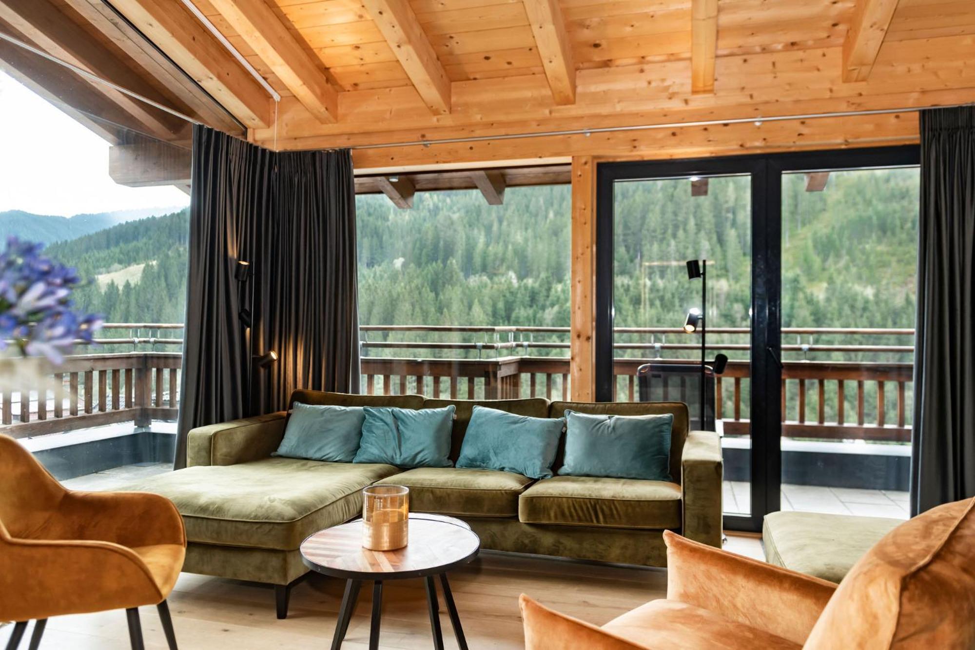 Alpine Estate -