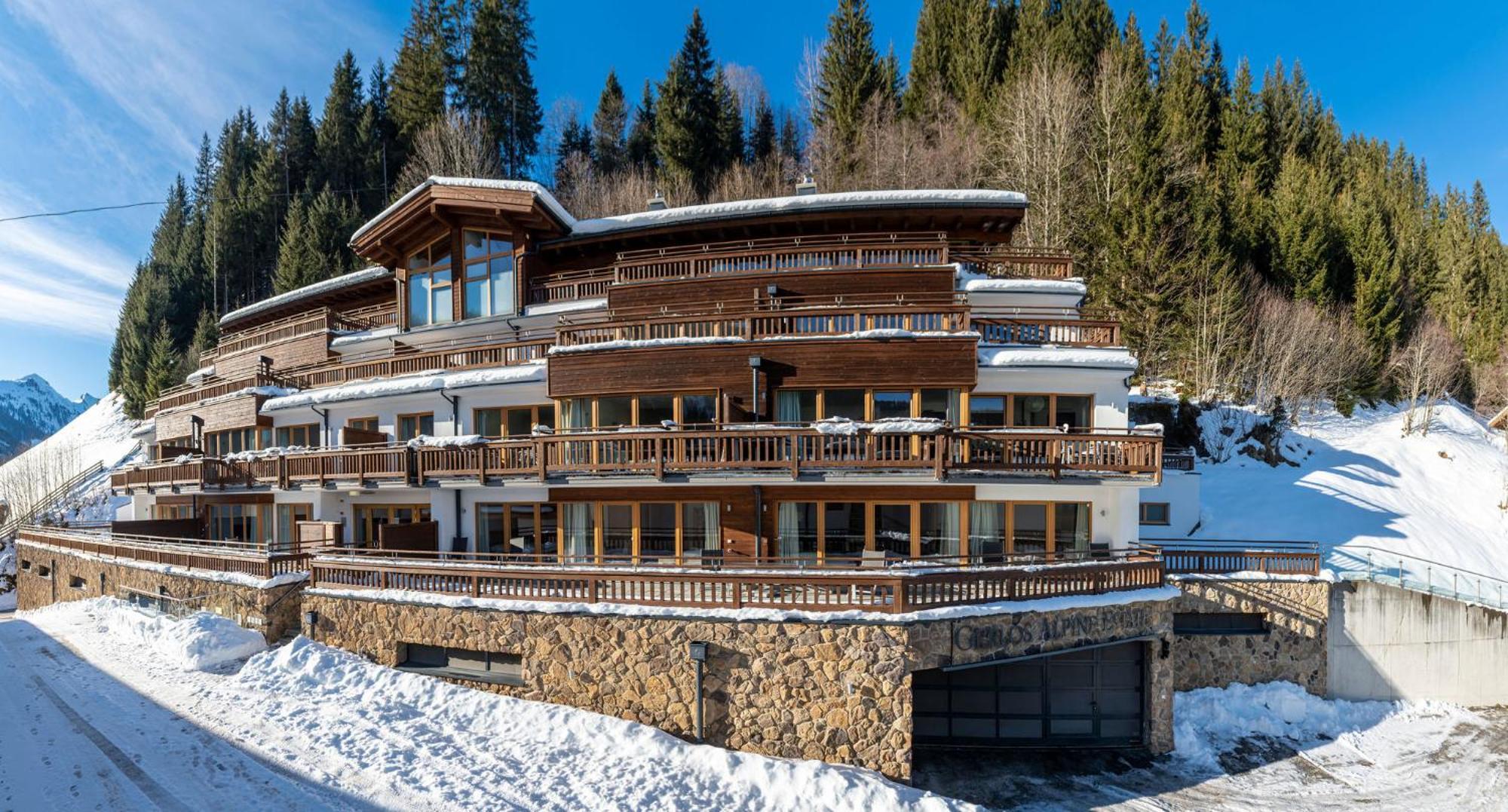 Alpine Estate -